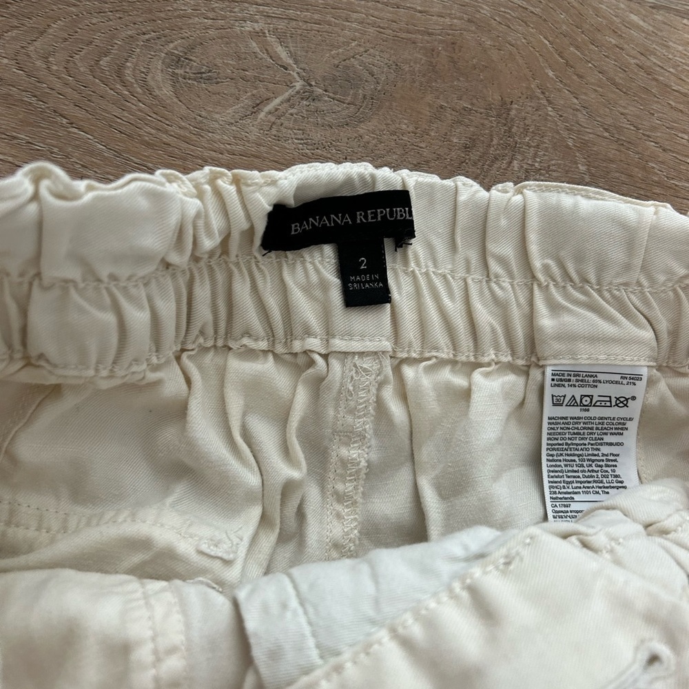 Banana Republic linen blend tapered cargo pants - Picture 6 of 9